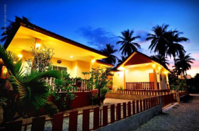Гостиница Garden Home Seaview  Банг-Сапхан